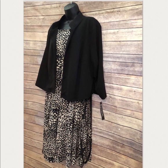 K Woman Collection Dresses & Skirts - Two Piece Set Sleeveless with Jacket Dress Sz 24W